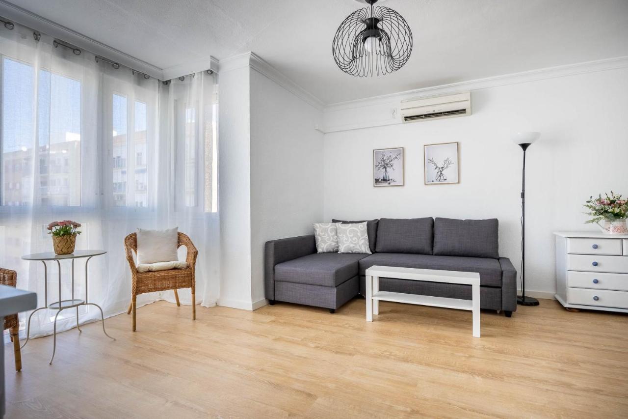 Apartamento Isbilya Sevilla Eksteriør billede